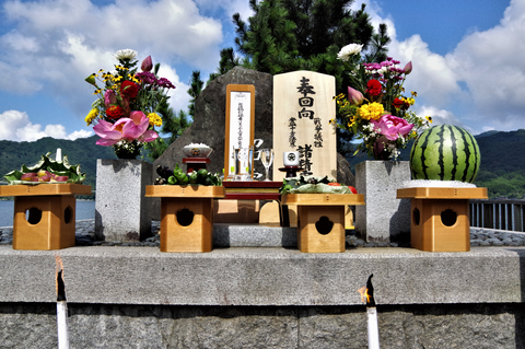 戦争犠牲者慰霊平和祈願　引揚桟橋ご供養（令和3年）