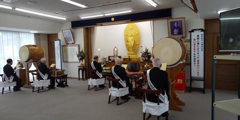 令和4年3月朔日参り　布薩の日